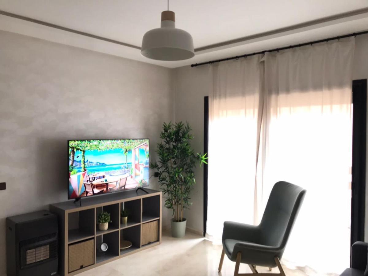 Superbe Appartement Uniquement Pour Les Familles 마라케시 외부 사진